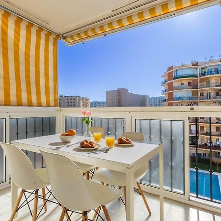 Erisa 68 By Ivi Real Estate Apartment ตอร์เรโมลิโนส ภายนอก รูปภาพ